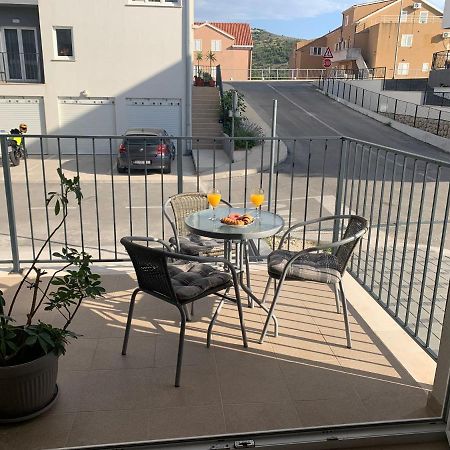 Ferienwohnung Zig-Zag Mlini Exterior foto