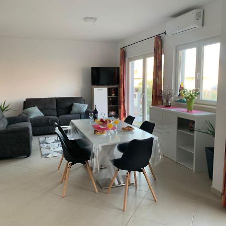 Ferienwohnung Zig-Zag Mlini Exterior foto