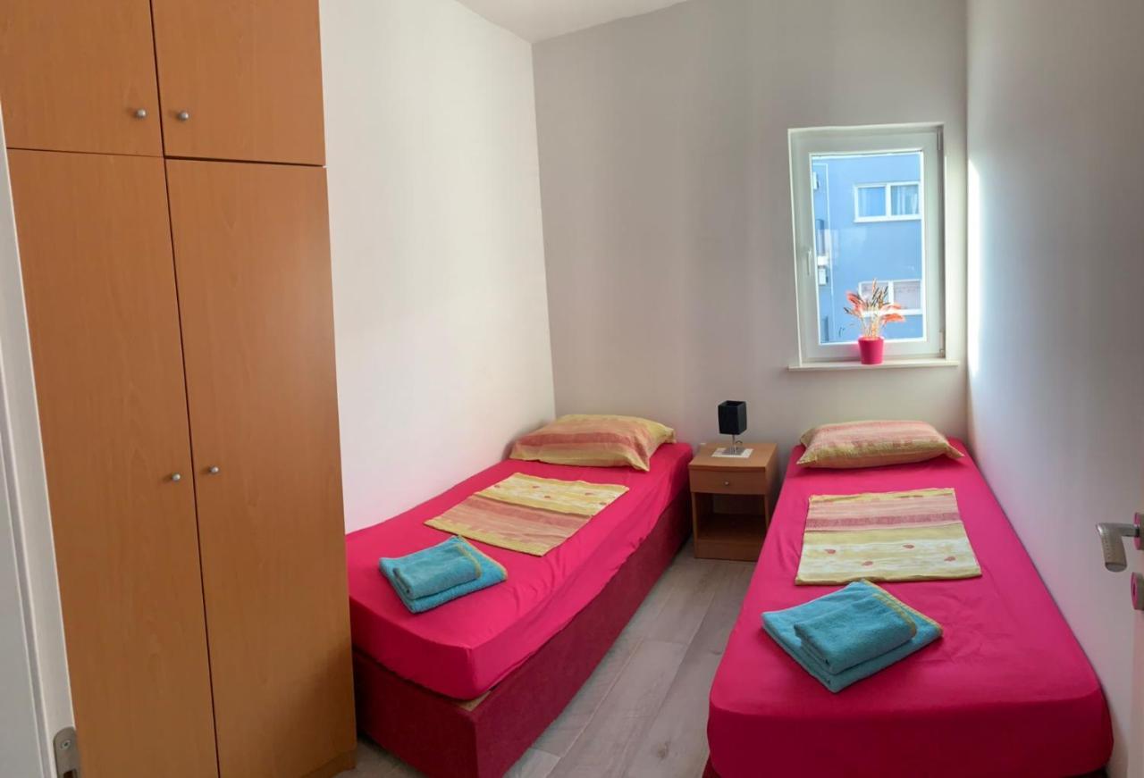 Ferienwohnung Zig-Zag Mlini Exterior foto