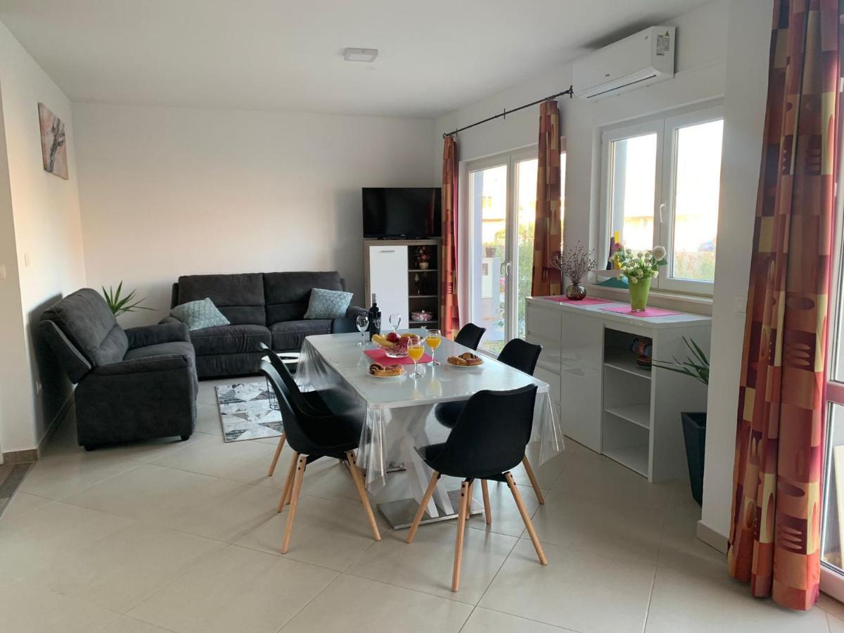 Ferienwohnung Zig-Zag Mlini Exterior foto